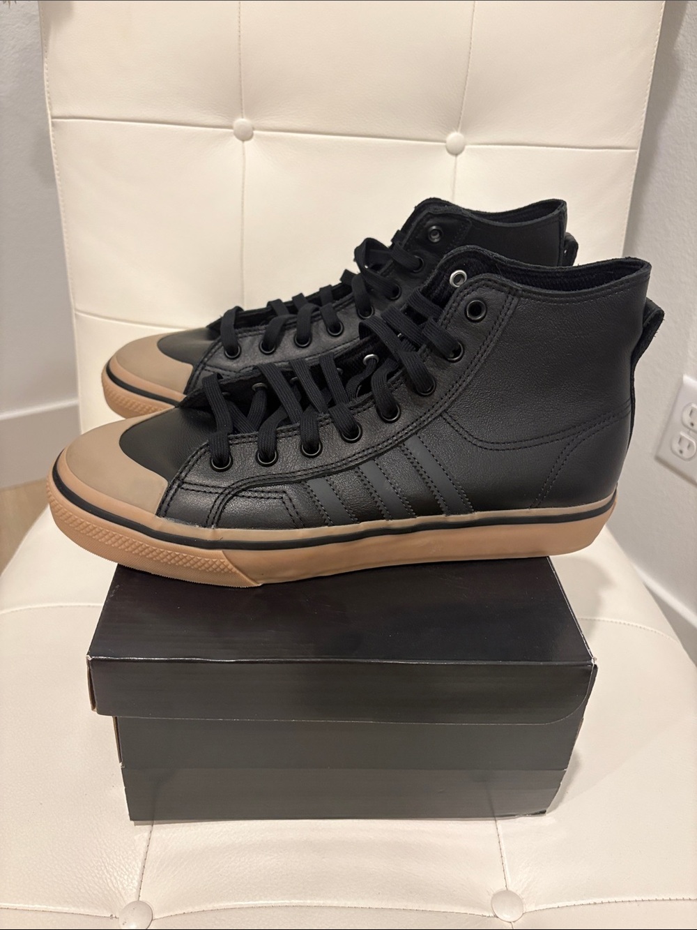 Adidas Nizza High ADV Skateboarding Sneaker Gum Sole Black Men's Shoes Sz 11 NWT - Picture 3 of 12